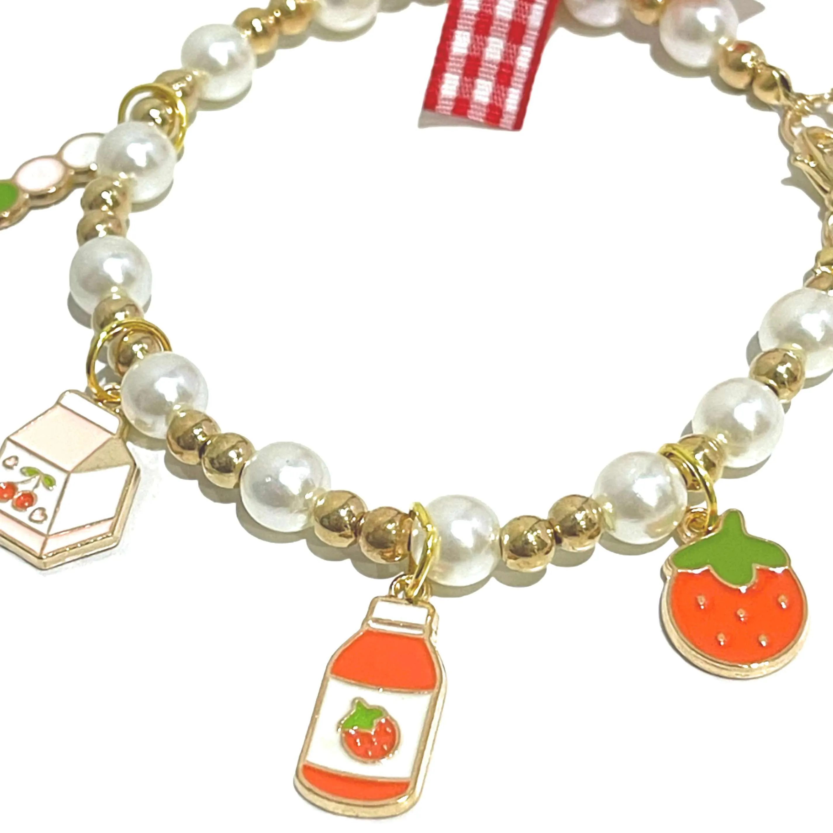 Cat Strawberry Pearl Necklace