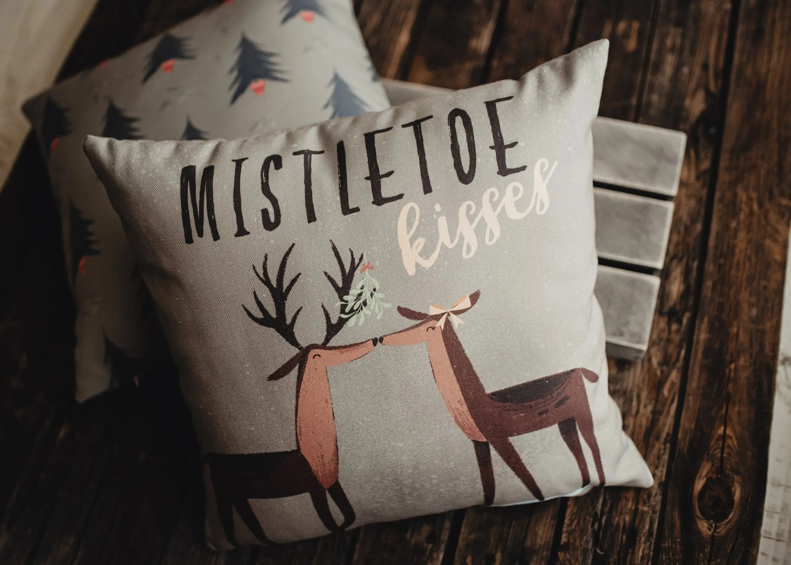 Mistletoe Kisses | Reindeer | Throw Pillow Cover | Rustic Decor | Primitive Christmas Decor Rustic Christmas Decor Home Decor Christmas