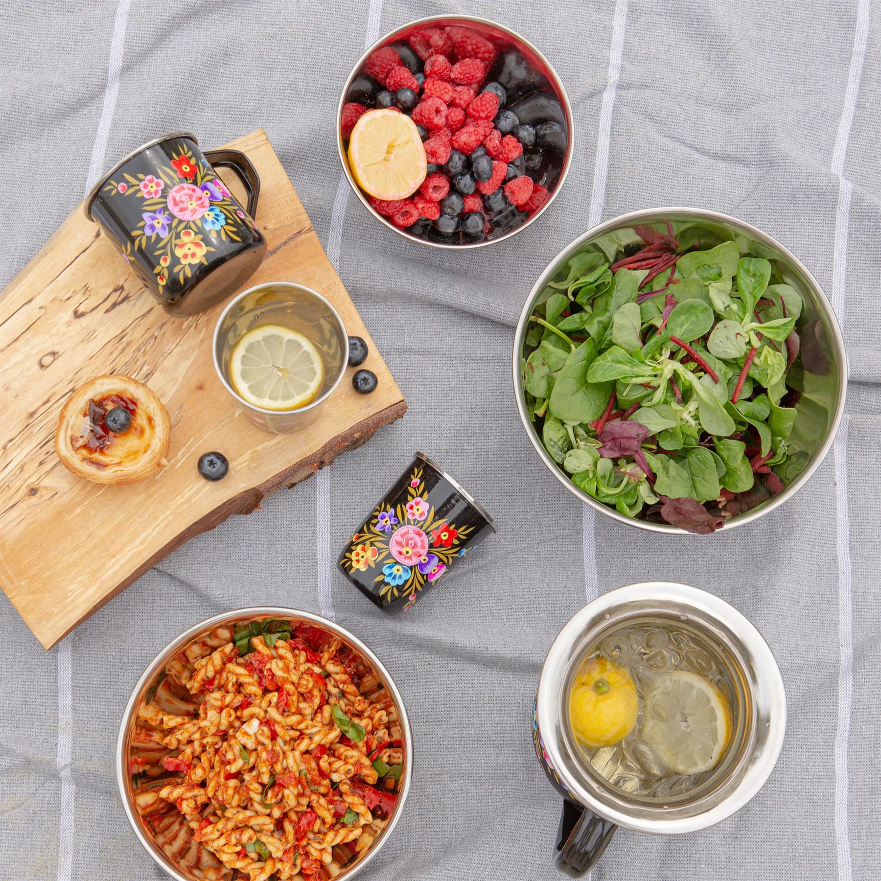 Pansy Hand-Painted Picnic Pasta Bowl - 18.5cm - By BillyCan