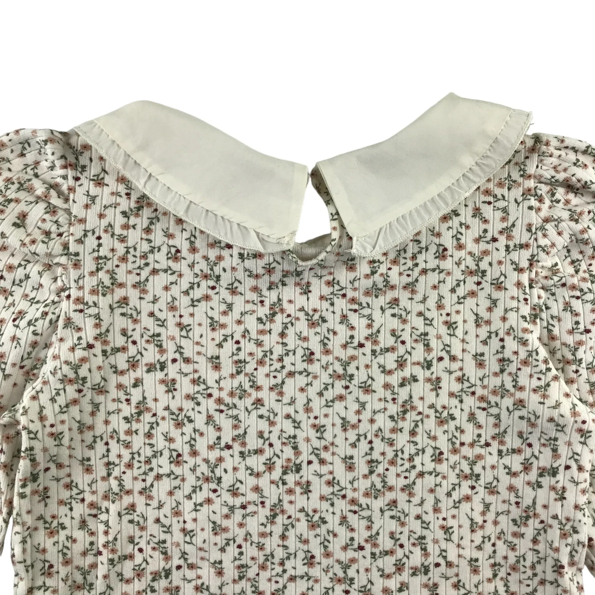 Zara t-shirt 9-10 years white floral printed with frilled collar